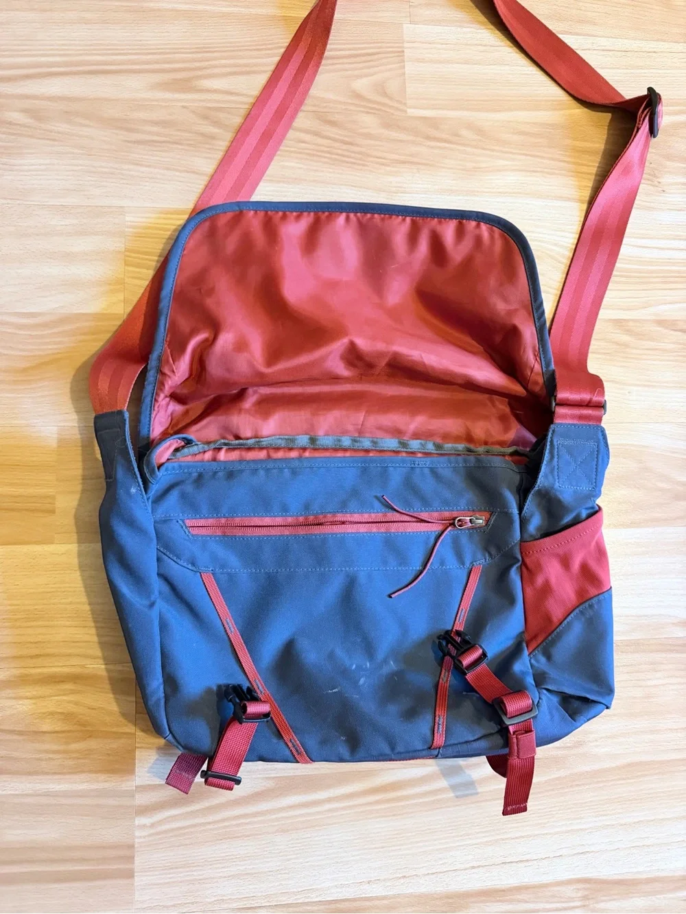 Patagonia Blue and Red Messenger Bag - Patagonia